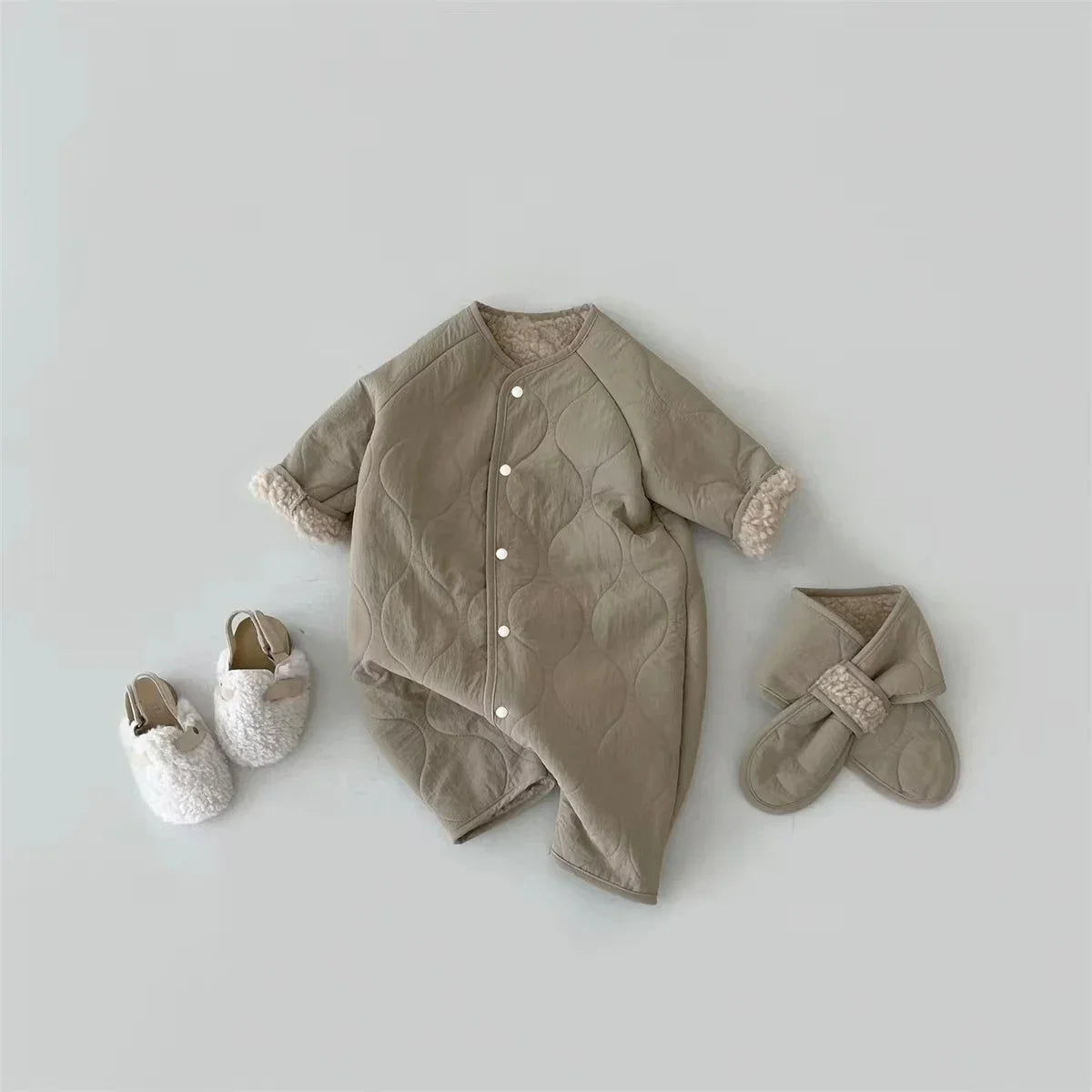 Cozy Fleece Baby Romper – Autumn & Winter Playsuit Unisex